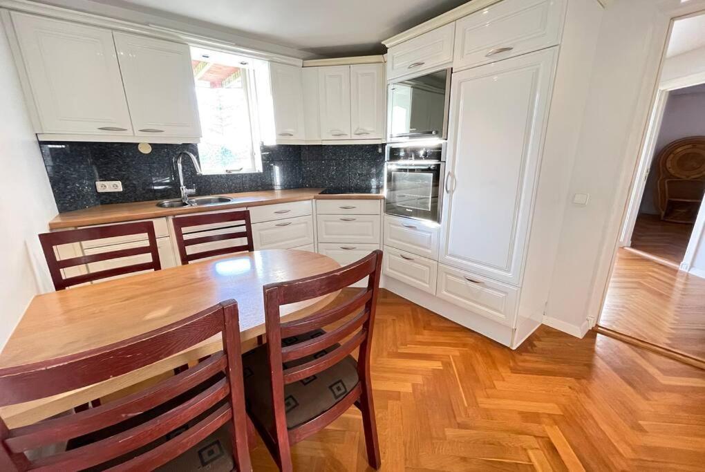 Cozy Centrally Located Apartment In Reykjavík Kültér fotó